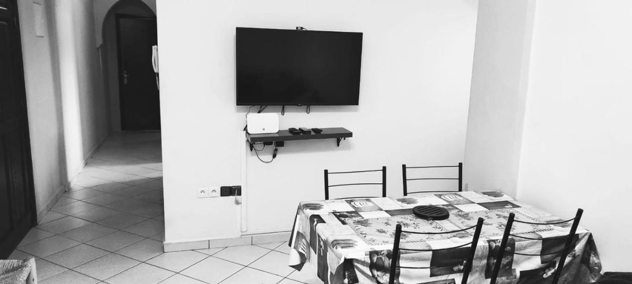Bright Air Conditioned Apartment Near City Center Marrakesh Exterior foto